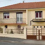 Maison Entiere Garage Et Parking * Монлюсон
