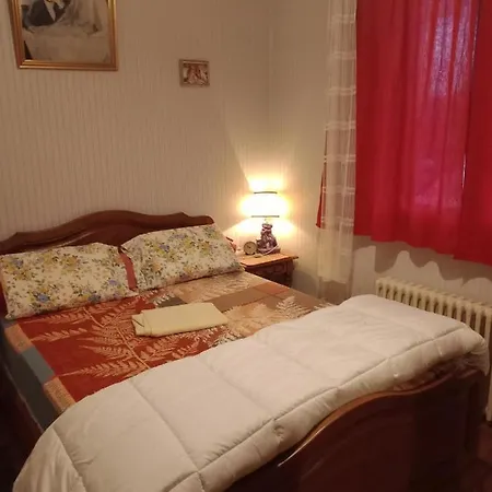 Дом отдыха Maison Entiere Garage Et Parking *